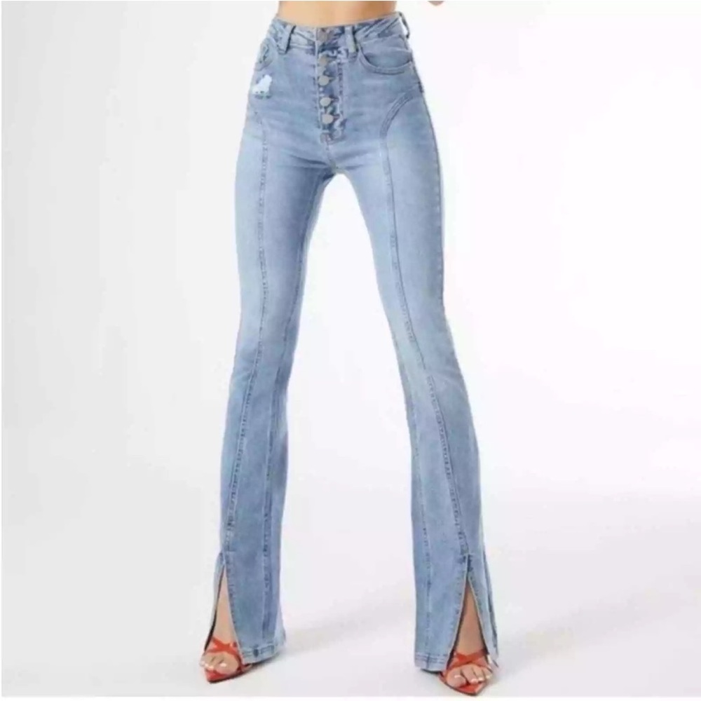 Oh Polly Light Blue High-Waisted Jeans